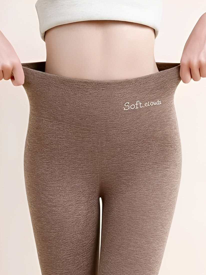 Kristeen - Pantaloni slim fit con morbida fodera per donne