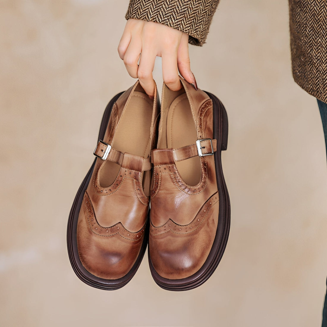 Erika - Scarpe retrò in pelle spessa per donne