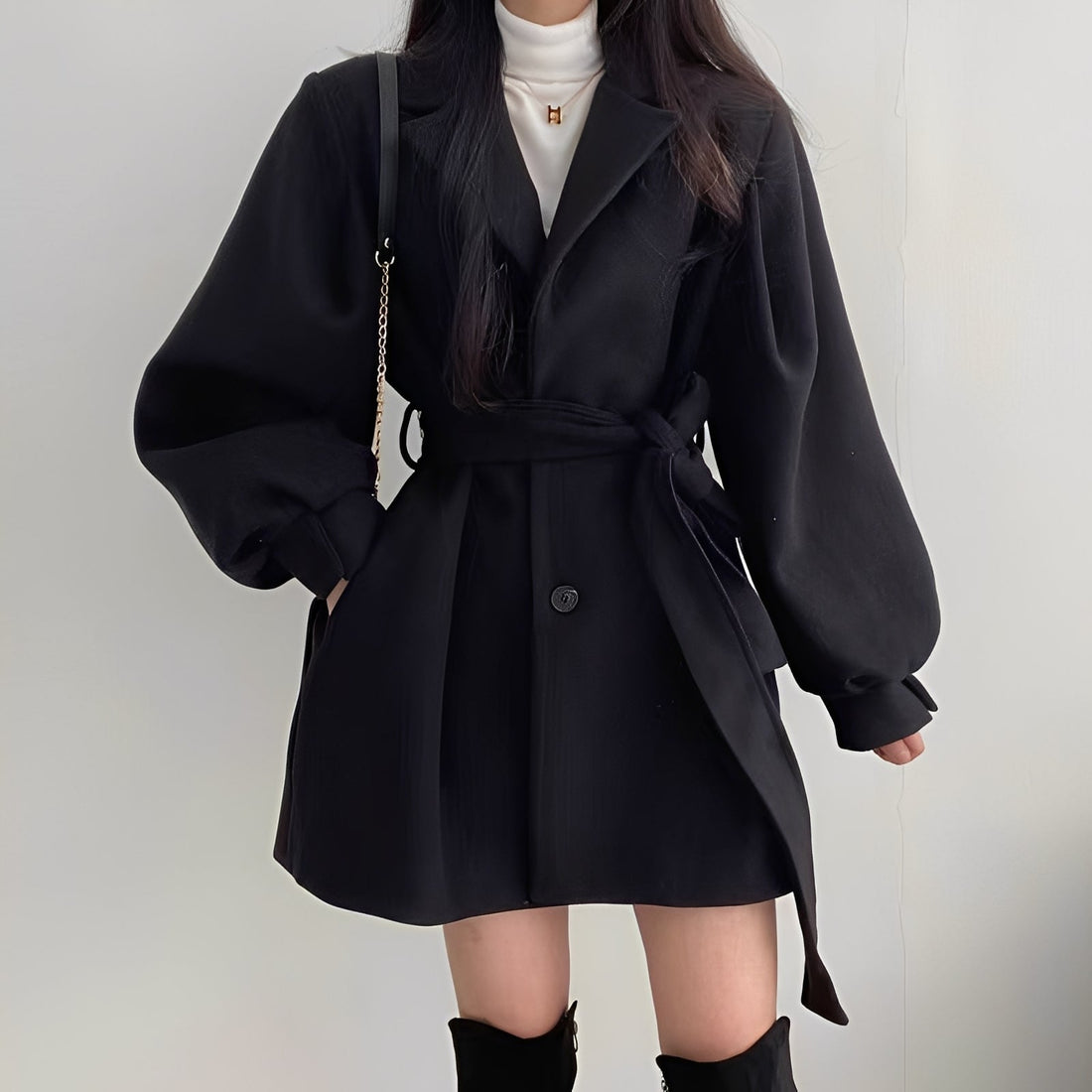 Meryl - Elegante mantella di lana di media lunghezza per donne