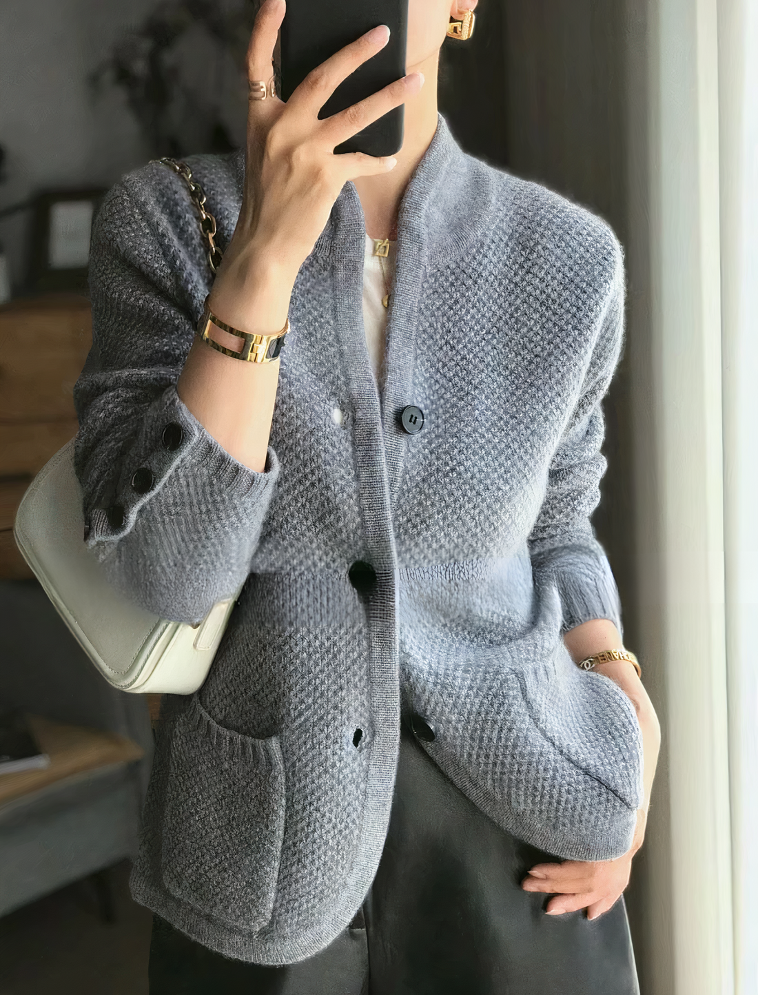Carissa - elegante cardigan in cashmere con bottoni per donne