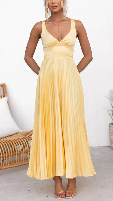 Augusta - Elegante Abito Giallo a Pieghe Scollo a V