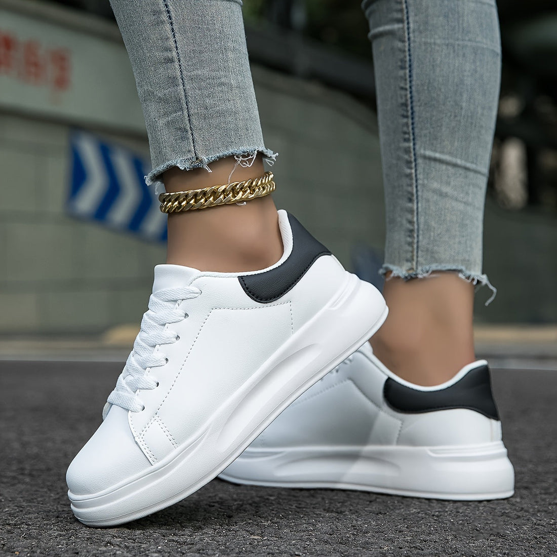 Munroe - Semplici, eleganti sneaker in pelle per donne